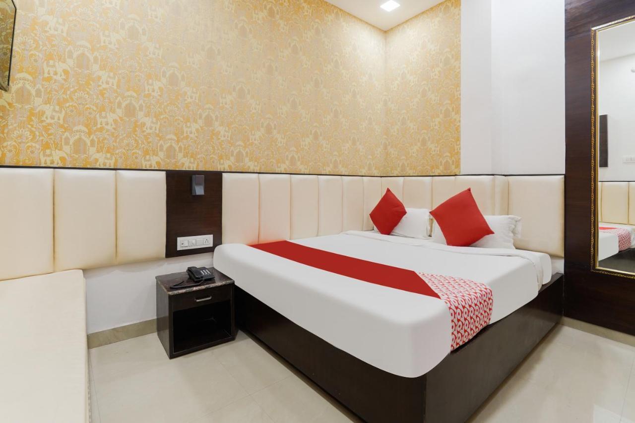 Oyo 48489 Adarsh Plaza Hotel Saharanpur Bagian luar foto