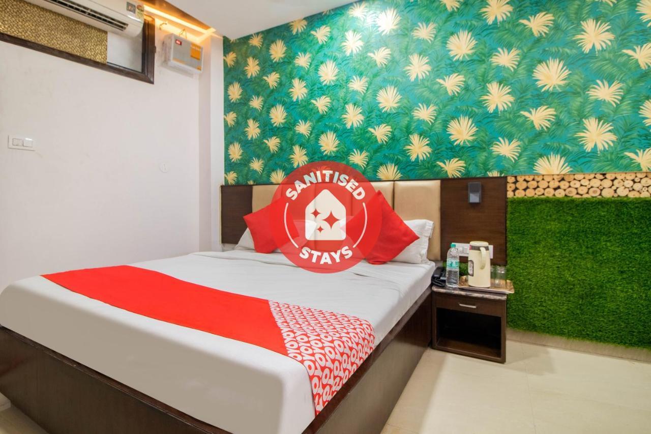 Oyo 48489 Adarsh Plaza Hotel Saharanpur Bagian luar foto
